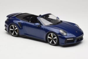 Porsche 911 992 Turbo S Cabriolet Blue Metallic Minichamps 1:18 155069081 Pressofusione — immagine 4 di 6