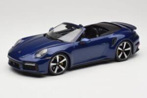 Porsche 911 992 Turbo S Cabriolet Blue Metallic Minichamps 1:18 155069081 Pressofusione