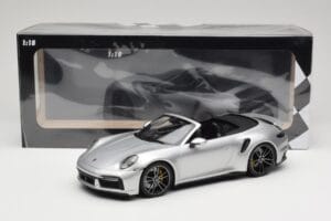 Porsche 911 992 Turbo S Cabriolet Argento Minichamps 1:18 155069082 Pressofusione — immagine 6 di 6