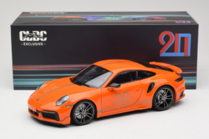Porsche 911 992 Turbo S Coupe Sport Design Arancione Minichamps 1:18 113069074 Pressofusione — immagine 8 di 8