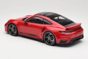 Porsche 911 992 Turbo S Rosso Minichamps 1:18 155069070 Pressofusione — immagine 5 di 6