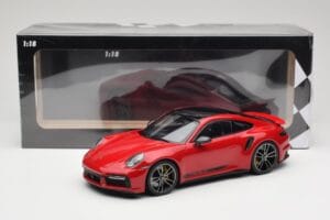 Porsche 911 992 Turbo S Rosso Minichamps 1:18 155069070 Pressofusione — immagine 6 di 6