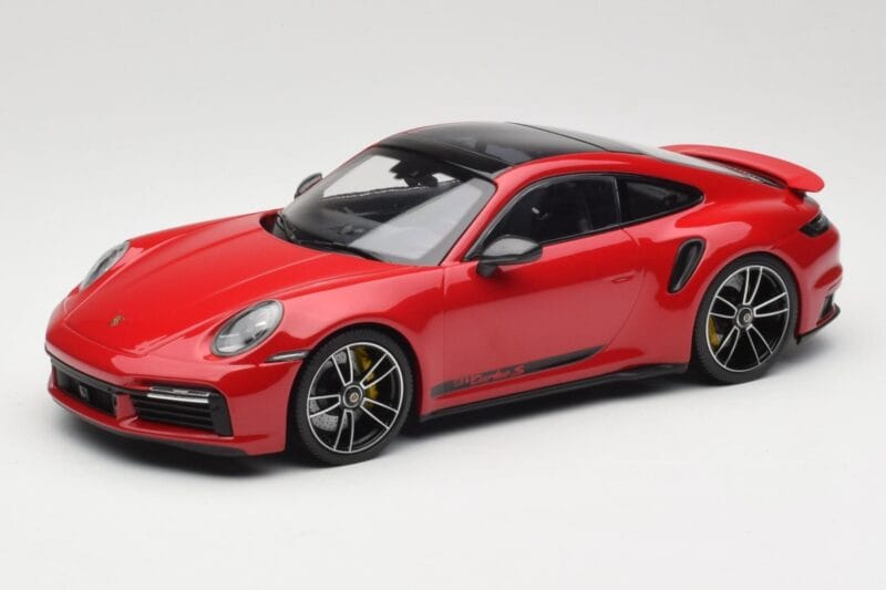 Porsche 911 992 Turbo S Rosso Minichamps 1:18 155069070 Pressofusione