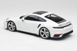 Porsche 911 992 Turbo S Bianco Concept Minichamps 1:18 WAP0211620CNP Pressofusione — immagine 5 di 6