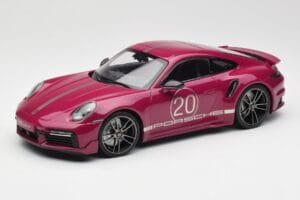 Porsche 911 992 Turbo S con Sport Design Package Rosso Minichamps 1:18 155069172 Pressofusione