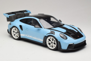 Porsche 911 992.1 GT3 RS Gulf Blue GT Spirit 1:12 GT497 Resina — immagine 4 di 6
