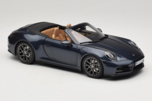 Porsche 911 992.2 Carrera Cabriolet Yachting Blue Norev 1:18 187180 Pressofusione — immagine 6 di 8