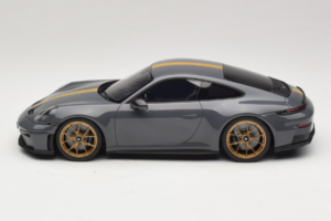 Porsche 911 992.2 GT3 Touring State Grey Neo GT Spirit 1:18 GT577 Resina — immagine 3 di 6