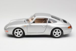 Porsche 911 993 Carrera Argento Bburago 1:18 3050-M1 Pressofusione — immagine 3 di 8