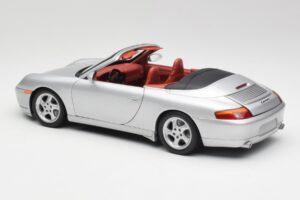 Porsche 911 996 Cabriolet Argento Gate 1:18 1052 Pressofusione — immagine 7 di 8