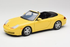 Porsche 911 996 Cabriolet Speed Giallo UT Models 1:18 27906 Pressofusione