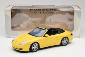 Porsche 911 996 Cabriolet Speed Giallo UT Models 1:18 27906 Pressofusione — immagine 8 di 8