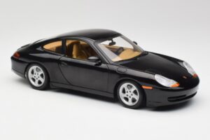 Porsche 911 996 Carrera Nero Gate 1:18 1043 Pressofusione — immagine 6 di 8