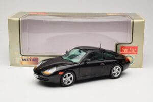 Porsche 911 996 Carrera Nero Sun Star 1:18 1202 Pressofusione — immagine 8 di 8