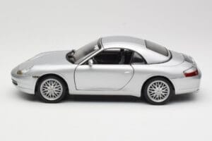 Porsche 911 996 Carrera Cabriolet Argento Hot Wheels 1:18 213595 Pressofusione — immagine 4 di 8