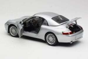 Porsche 911 996 Carrera Cabriolet Argento Hot Wheels 1:18 213595 Pressofusione — immagine 5 di 8