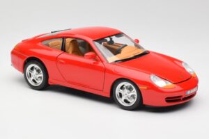 Porsche 911 996 Carrera Rosso Bburago 1:18 3385 Pressofusione — immagine 6 di 8