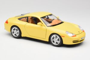 Porsche 911 996 Carrera Giallo Bburago 1:18 30085-M1 Pressofusione — immagine 6 di 8