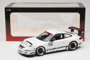 Porsche 911 996 GT3 #08 Promo Cup Car 2008 AUTOart 1:18 80881 Pressofusione — immagine 8 di 8
