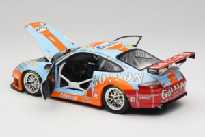 Porsche 911 996 GT3 RSR #73 Y. Lambert / C. Lefort / R. Iannetta 24 Hours of Le Mans 2006 Minichamps 1:18 100066473 Pressofus — immagine 5 di 8
