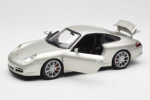 Porsche 911 996 GT3 Argento Hot Wheels 1:18 C2590 Pressofusione — immagine 2 di 8