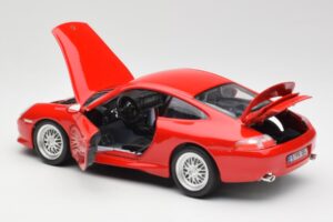 Porsche 911 996 GT3 Strasse Rosso Bburago 1:18 30395 Pressofusione — immagine 5 di 8