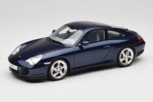Porsche 911 996.2 Carrera 4S Blu Scuro GT Spirit 1:18 GT938 Resina