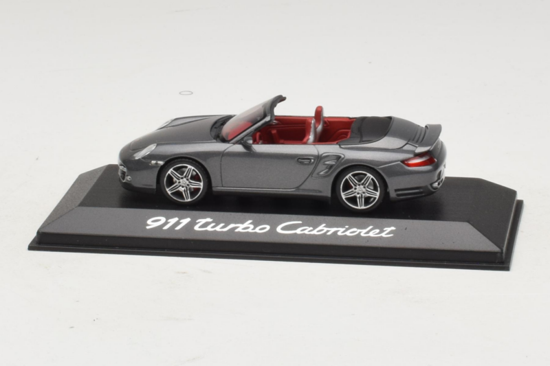 Porsche 911 997 Turbo Cabriolet Grey Metallic Minichamps 1:43 WAP02015218 Pressofusione