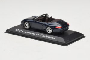 Porsche 911 997 Carrera 4 Cabriolet Blu Scuro Minichamps 1:43 WAP02015216-P1 Pressofusione — immagine 3 di 4