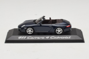 Porsche 911 997 Carrera 4 Cabriolet Blu Scuro Minichamps 1:43 WAP02015216-R1 Pressofusione