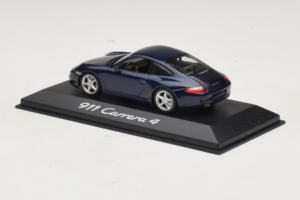Porsche 911 997 Carrera 4 Dark Blue Metallic Minichamps 1:43 WAP02010016 Pressofusione — immagine 2 di 3