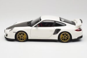 Porsche 911 997 GT2 RS Bianco & Oro Cerchi Minichamps 1:18 100069406 Pressofusione — immagine 4 di 8