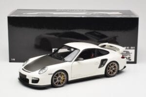 Porsche 911 997 GT2 RS Bianco Minichamps 1:18 100069400 Pressofusione — immagine 8 di 8