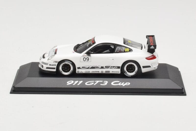 Porsche 911 997 GT3 Cup #9 2009 Minichamps 1:43 WAP0200030A-R Pressofusione