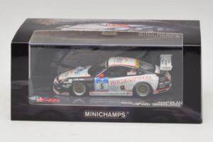 Porsche 911 997 GT3 #5 24 Hours of Nurburgring 2009 Minichamps 1:43 437096705 Pressofusione — immagine 4 di 4
