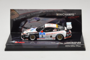 Porsche 911 997 GT3 #5 24 Hours of Nurburgring 2009 Minichamps 1:43 437096705 Pressofusione