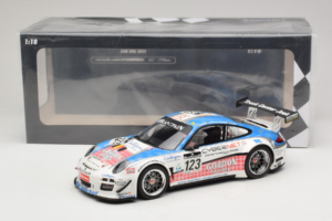 Porsche 911 997 GT3 R #123 Muhlner Motorsport E. Fumal / E. Thiry 24 Hours of Spa 2011 Minichamps 1:18 151118923 Pressofusion — immagine 6 di 6