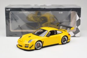 Porsche 911 997 GT3 R Street Racing Giallo Minichamps 1:18 151108902 Pressofusione — immagine 6 di 6