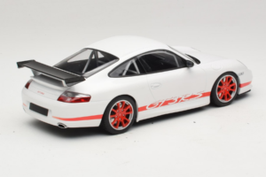 Porsche 911 996 GT3 RS Bianco Striscia Rossa Minichamps 1:18 155062020 Pressofusione — immagine 2 di 6