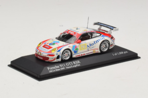 Porsche 911 997 GT3 RSR #76 R. Narac / P. Long / P. Pilet 24 Hours of Le Mans 2009 Minichamps 1:43 400096976 Pressofusione — immagine 2 di 3