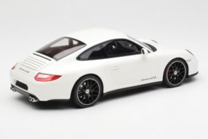 Porsche 911 997 GTS Bianco GT Spirit 1:18 GT287 Resina — immagine 2 di 6