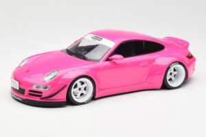 Porsche 911 997 RWB Rosa IXO 1:18 18CMC167 Pressofusione