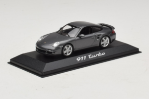 Porsche 911 997 Turbo Grey Metallic Minichamps 1:43 WAP02013016 Pressofusione — immagine 2 di 5