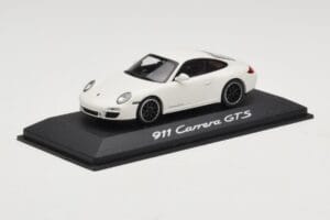 Porsche 911 997.2 Carrera GTS Bianco Minichamps 1:43 WAP0200200B Pressofusione — immagine 2 di 4