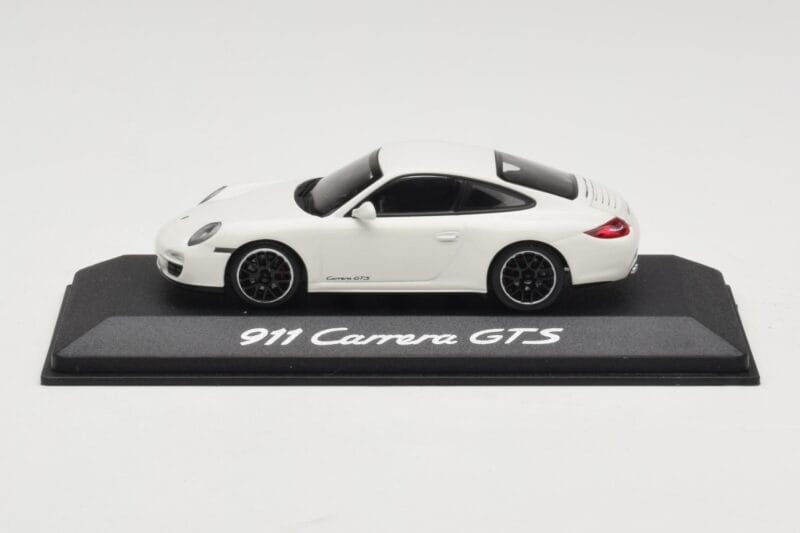 Porsche 911 997.2 Carrera GTS Bianco Minichamps 1:43 WAP0200200B Pressofusione