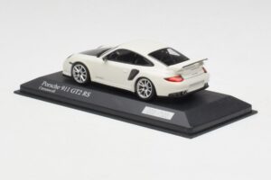 Porsche 911 997.2 GT2 RS Bianco con Cerchi Argento Minichamps 1:43 400069405 Pressofusione — immagine 3 di 4