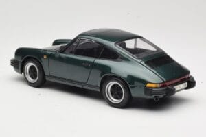 Porsche 911 Carrera Green Metallic Minichamps 1:18 100063022 Pressofusione — immagine 7 di 8