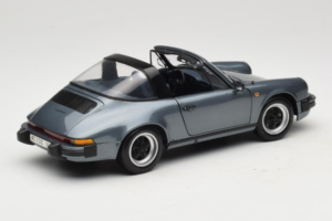 Porsche 911 SC Argento Minichamps 1:18 100063060 Pressofusione — immagine 3 di 8