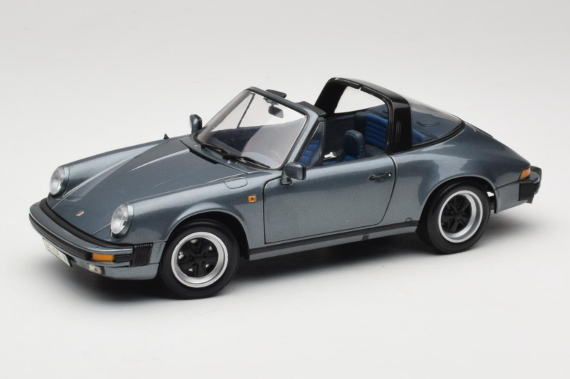 Porsche 911 SC Argento Minichamps 1:18 100063060 Pressofusione