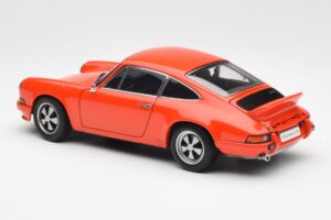 Porsche 911 Carrera RS 2.7 Arancione AUTOart 1:18 78057 Pressofusione — immagine 7 di 8